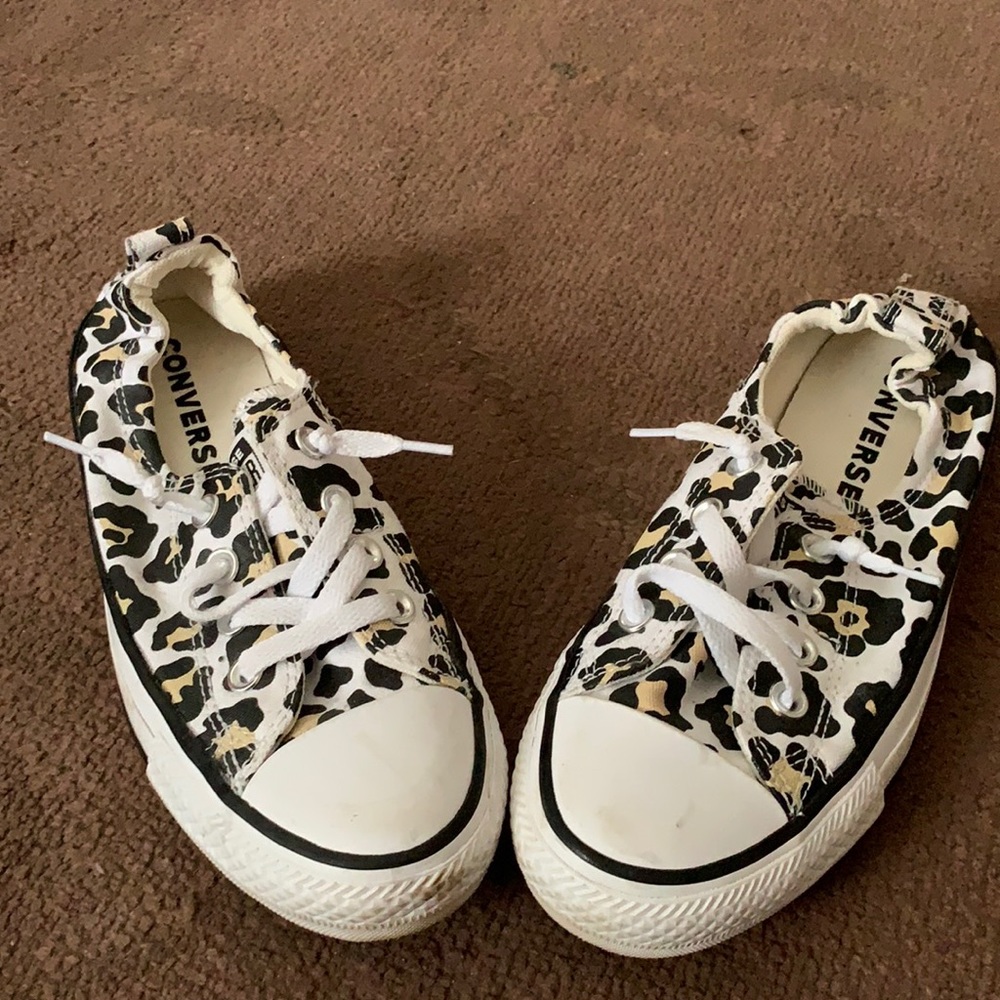 Converse shoreline slip tennis shoes